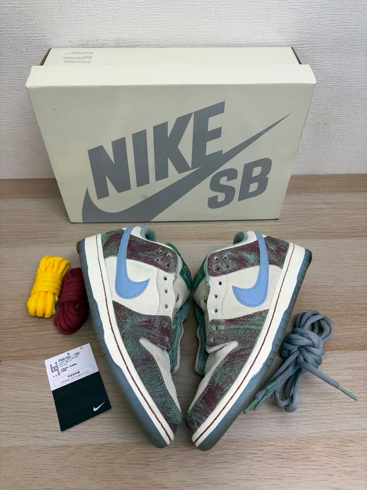 Crenshaw Skate Club × Nike SB Dunk Low PRO QS "Sail/Light Blue-Cedar"