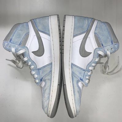 Nike Air Jordan 1 High OG "Hyper Royal"