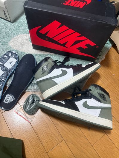 Nike Air Jordan 1 Retro High "Clay Green"