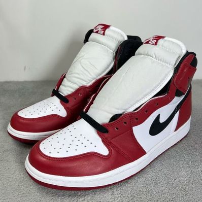 Nike Air Jordan 1 Retro High "Chicago" (2015)