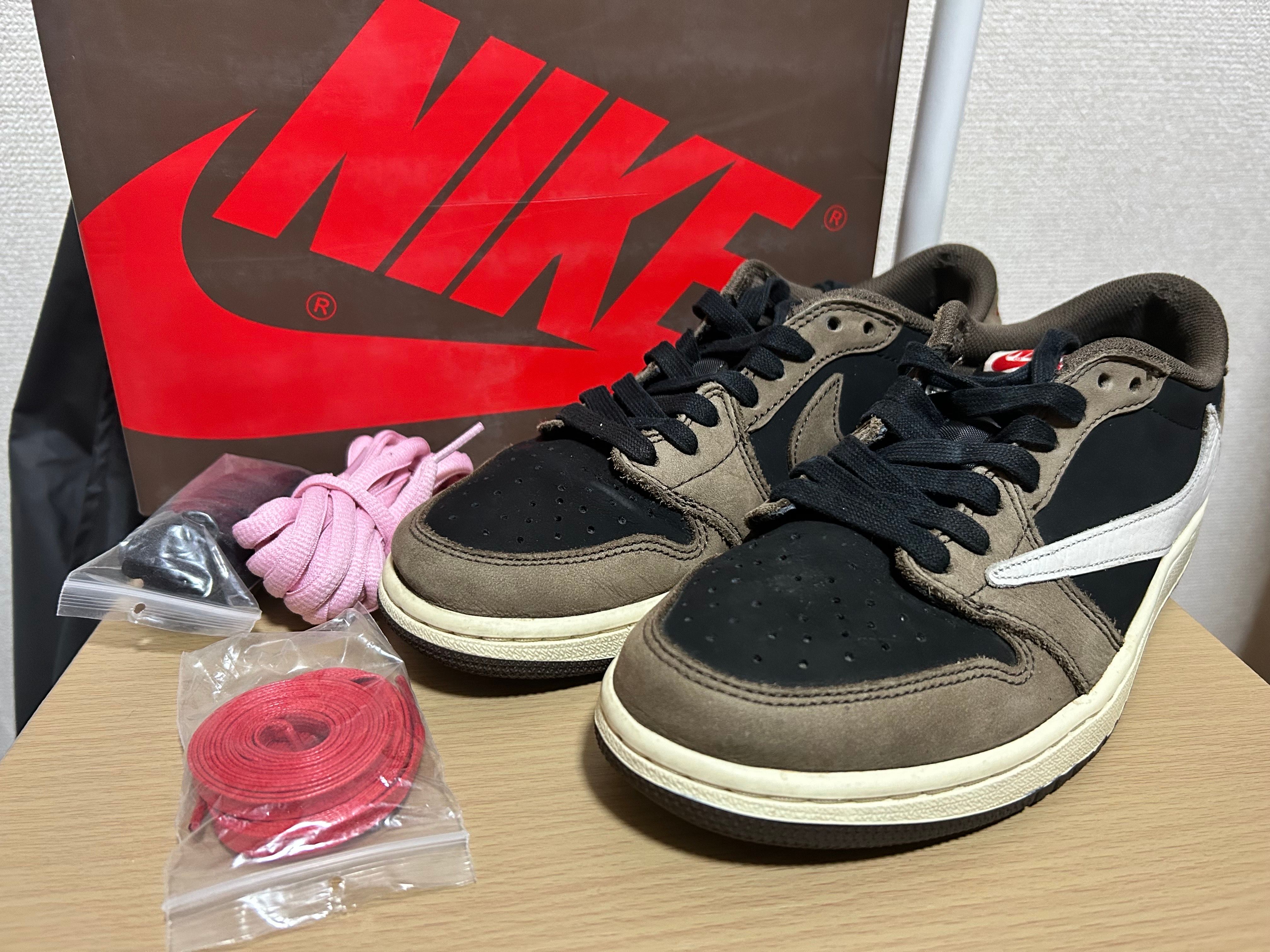 Travis Scott × Nike Air Jordan 1 Low OG SP-T  "Black/Dark Mocha"