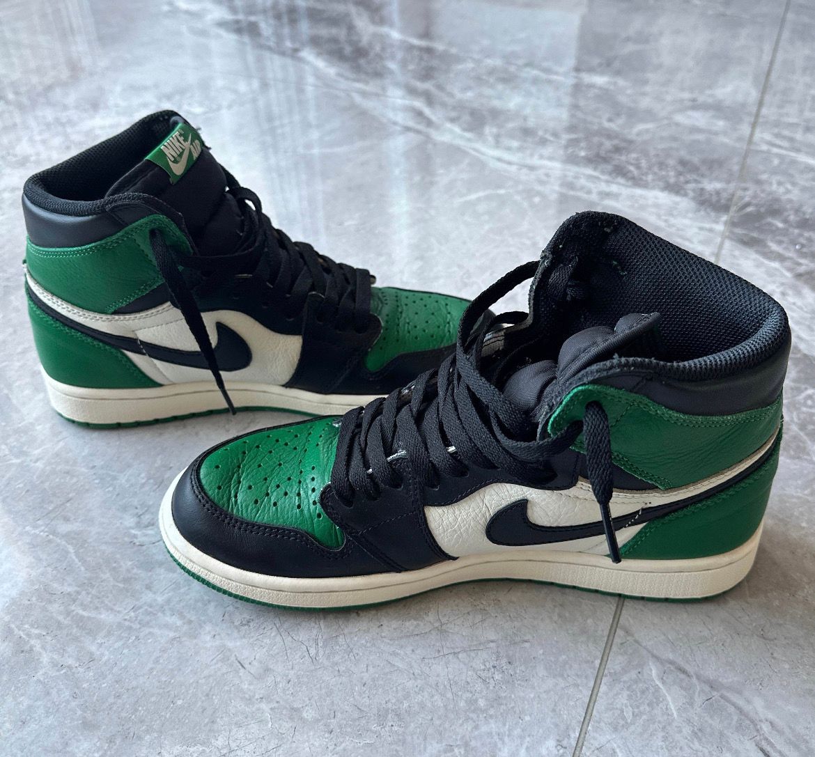 Nike Air Jordan 1 Retro High OG "Pine Green"(2018)