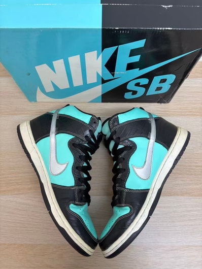 Diamond Supply × Nike SB Dunk High "Tiffany"