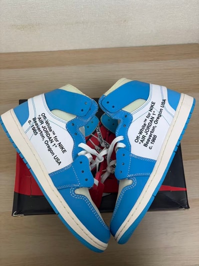 Off-White × Nike Air Jordan 1 High UNC "White/Dark Powder Blue"
