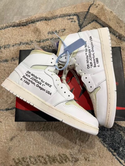 Off-White × Nike Air Jordan 1 Retro High "White"
