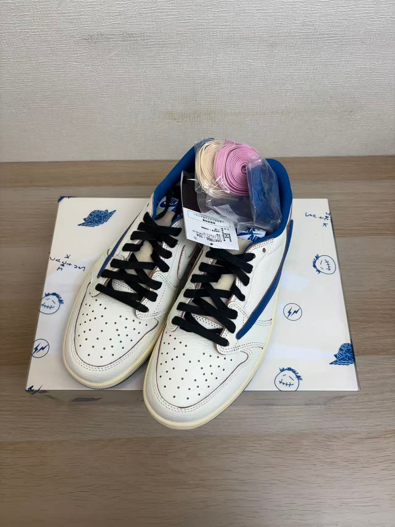 Travis Scott × fragment design × Nike Air Jordan 1 Low OG "Sail/Military Blue"
