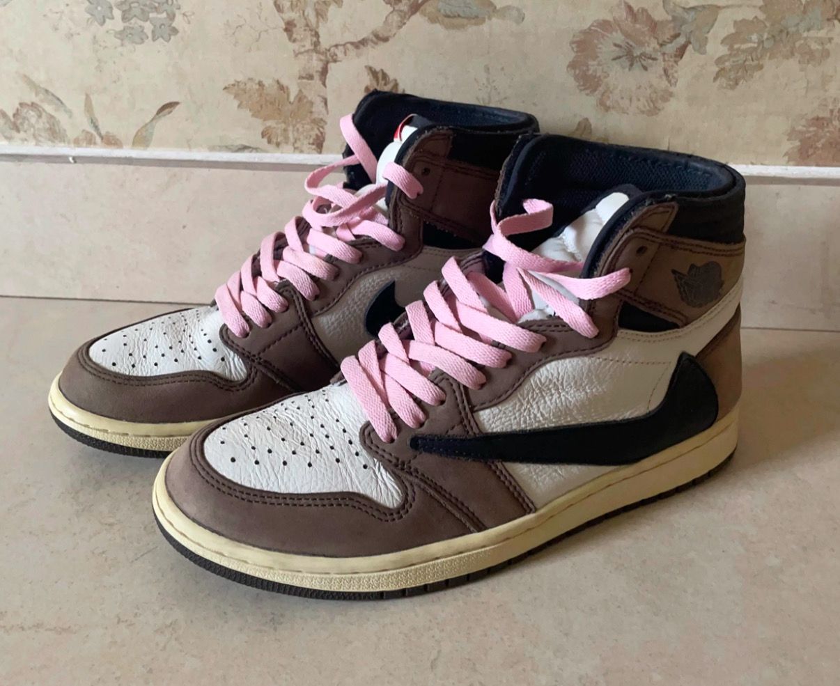 Travis Scott × Nike Air Jordan 1 Retro High OG TS SP "Sail/Dark Mocha"