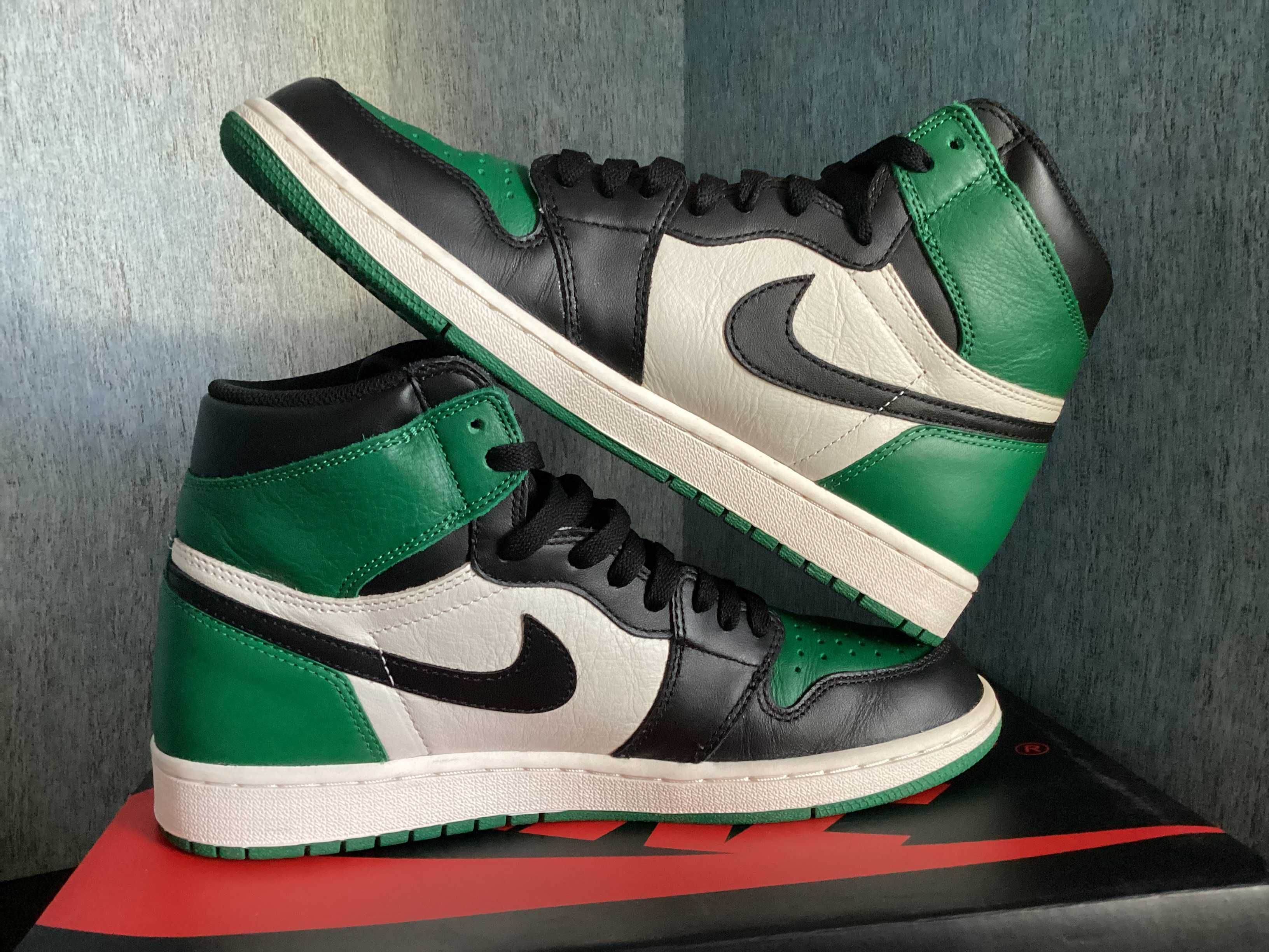 Nike Air Jordan 1 Retro High OG "Pine Green"(2018)
