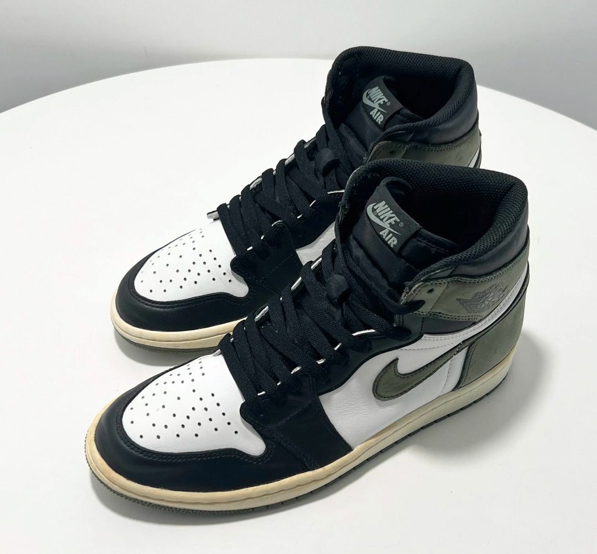 Nike Air Jordan 1 Retro High "Clay Green"