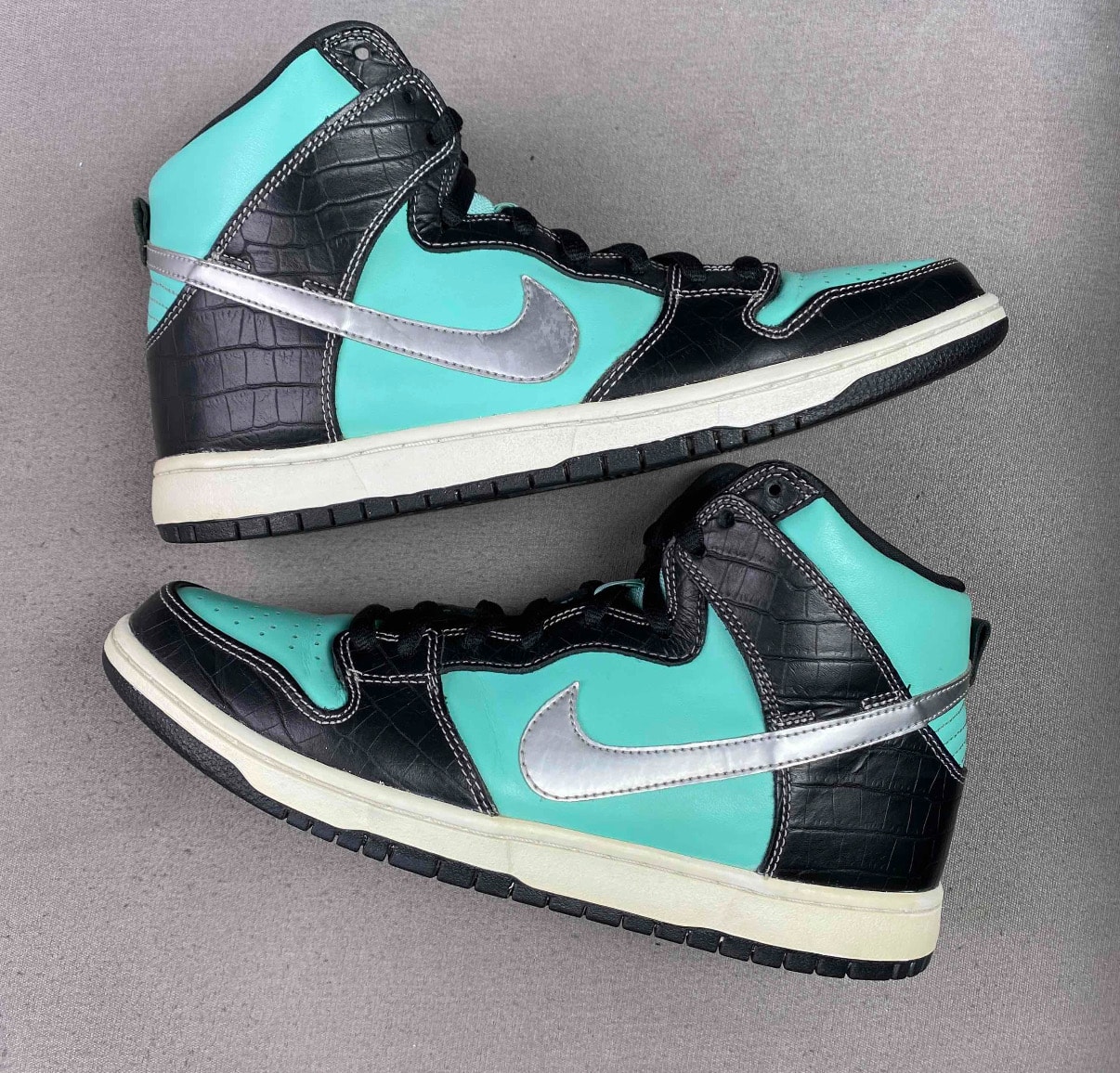 Diamond Supply × Nike SB Dunk High 