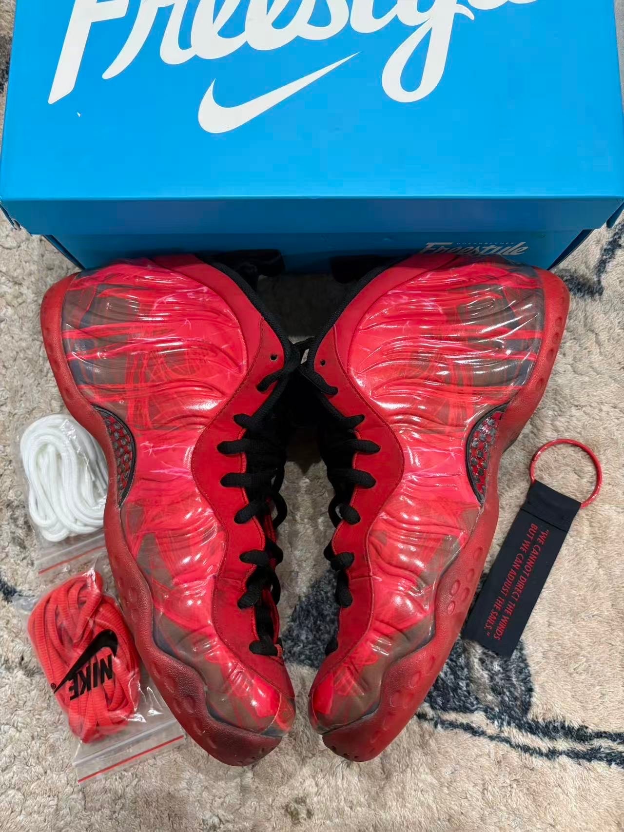 ナイキ エアフォームポジット ワン "ドーレンベッカー"