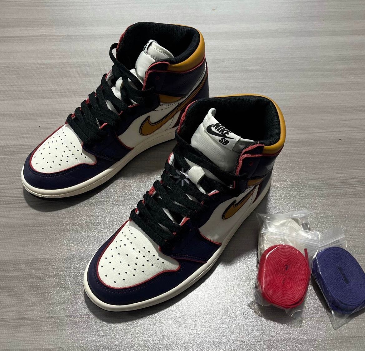 Nike SB × Air Jordan 1 Retro High "La To Chicago"