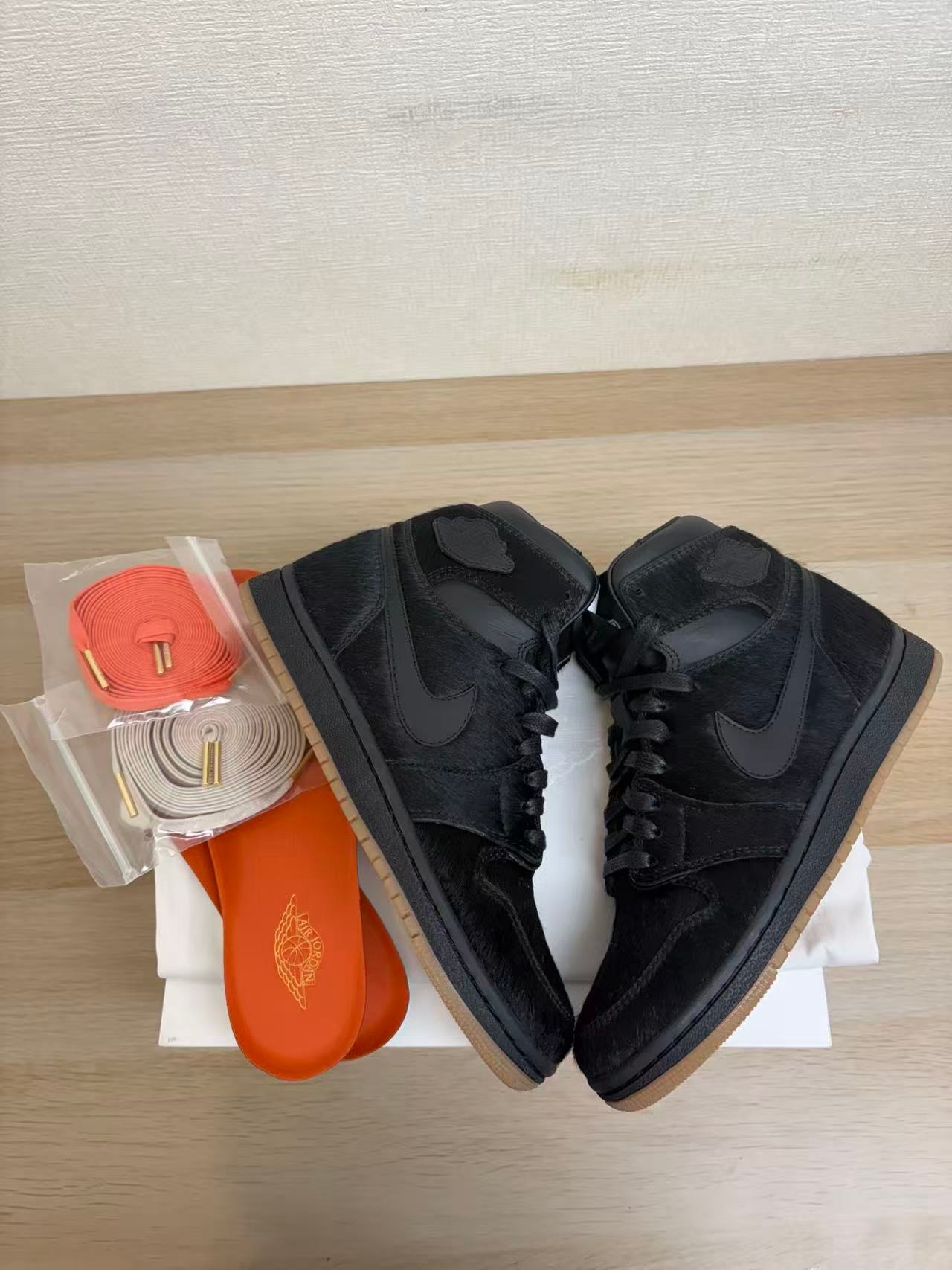 Nike Air Jordan 1 High '85 Wings "Black"