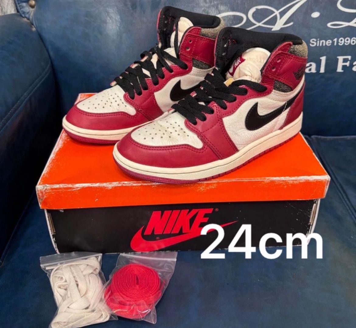 Nike Air Jordan 1 High OG "Lost & Found/Chicago"