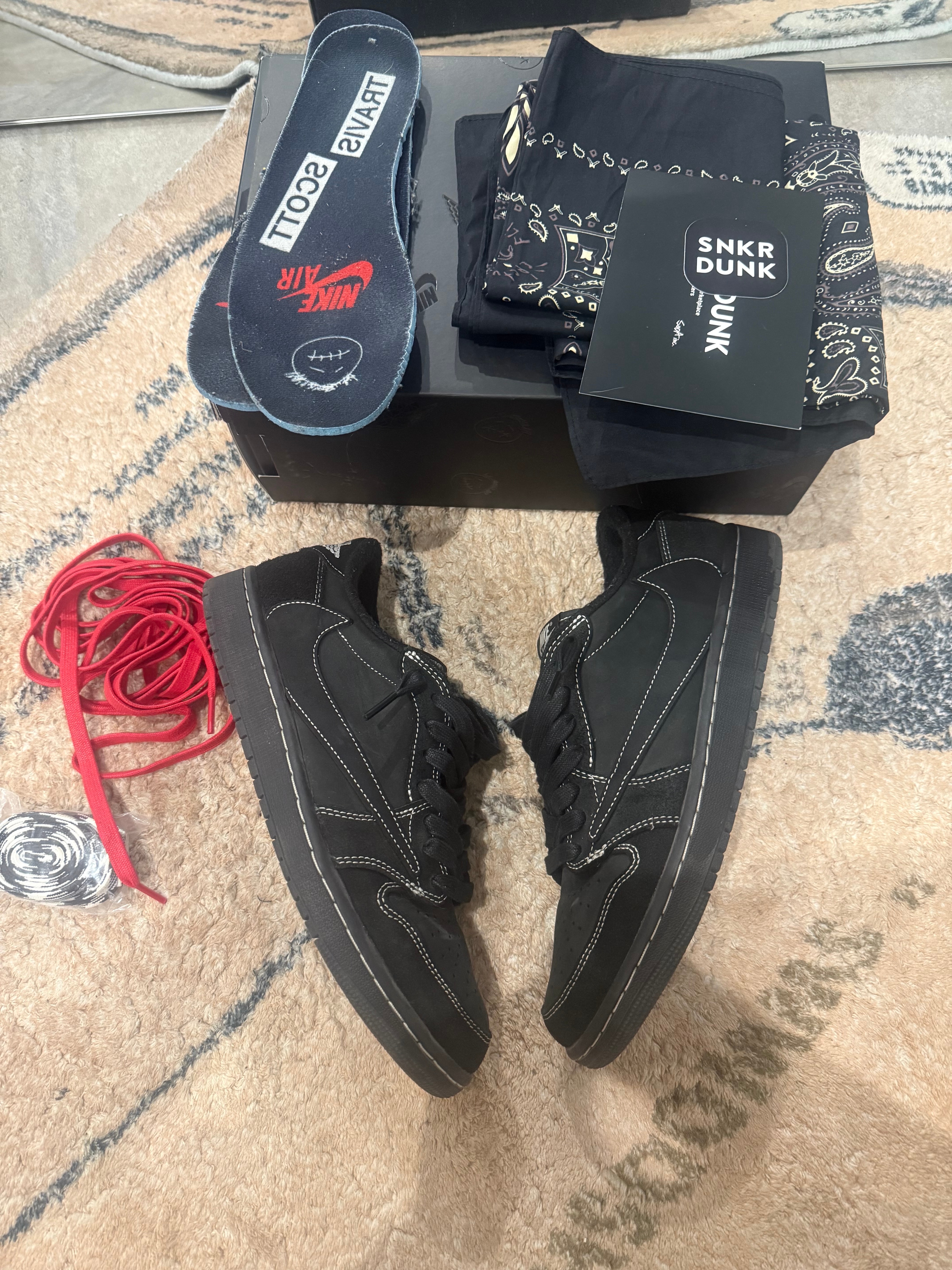 Travis Scott × Nike Air Jordan 1 Low OG SP "Black Phantom"