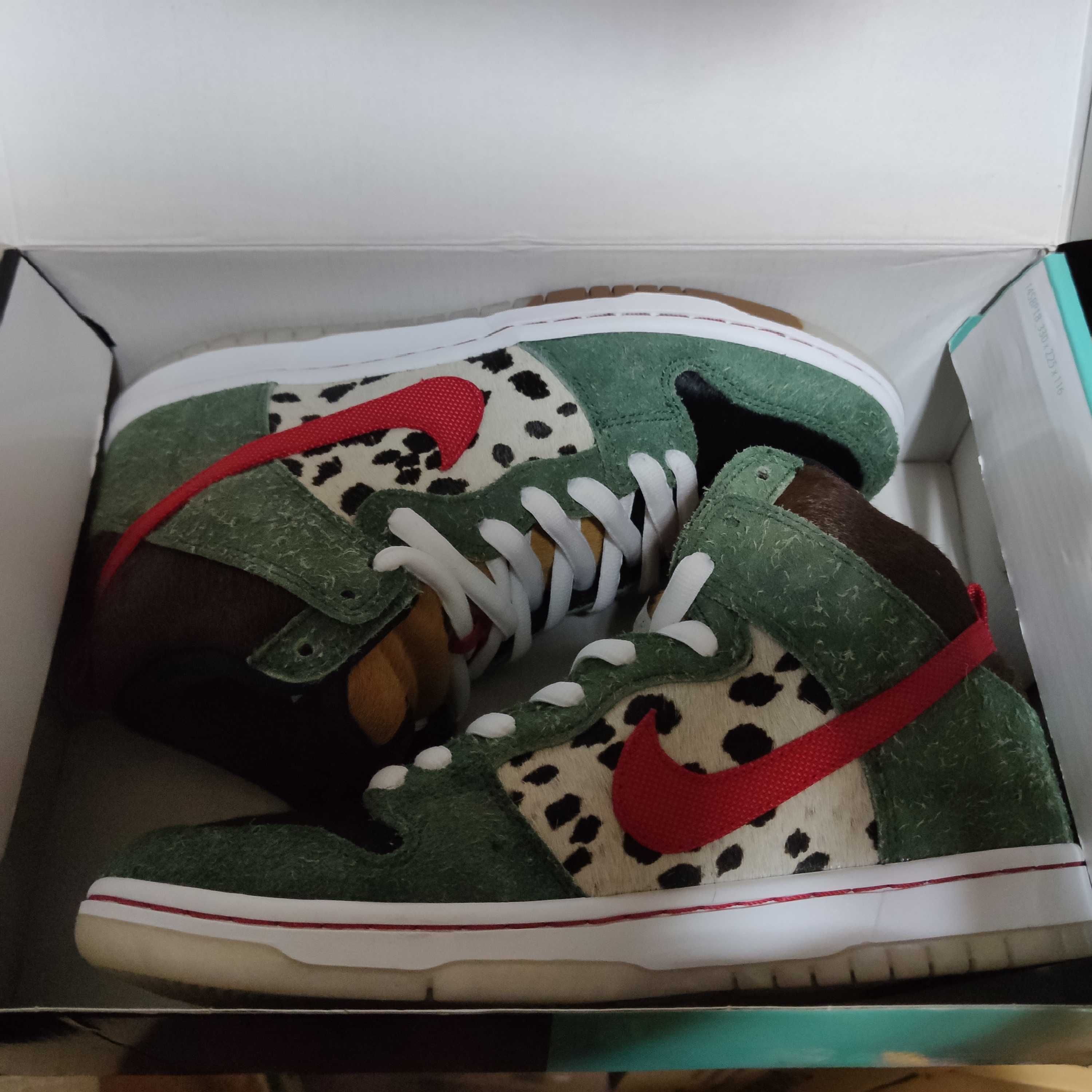 Nike SB Dunk High Pro QS "Dog Walker"