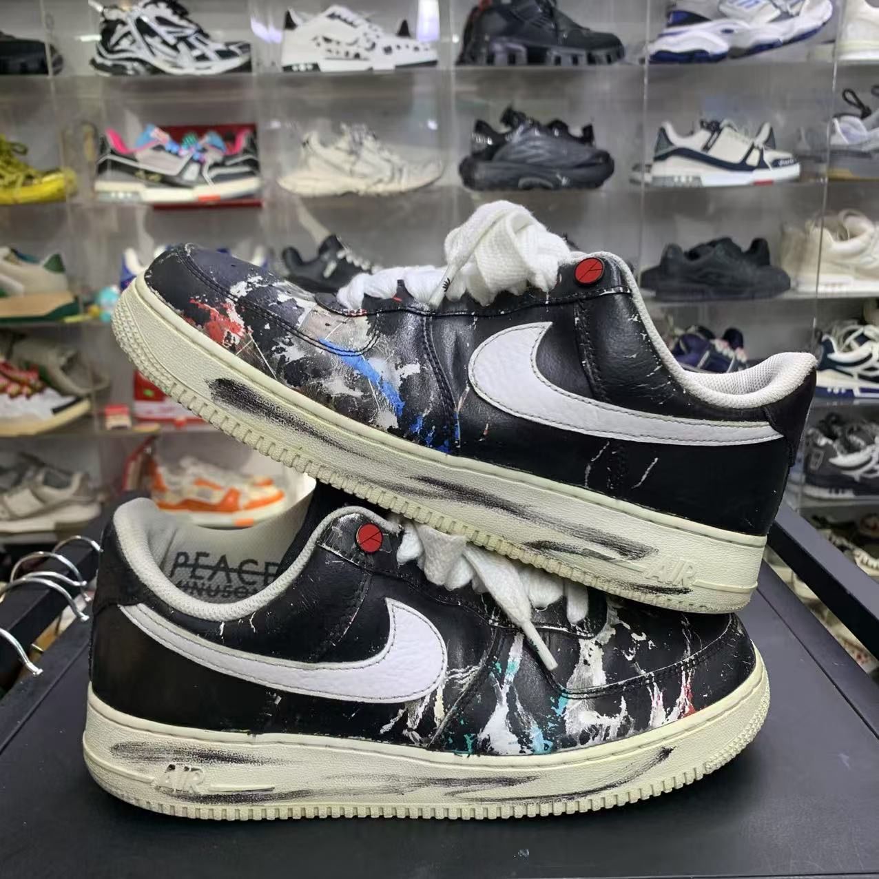 PEACEMINUSONE × Nike Air Force 1 Low Para Noise "Black" / G-DRAGON