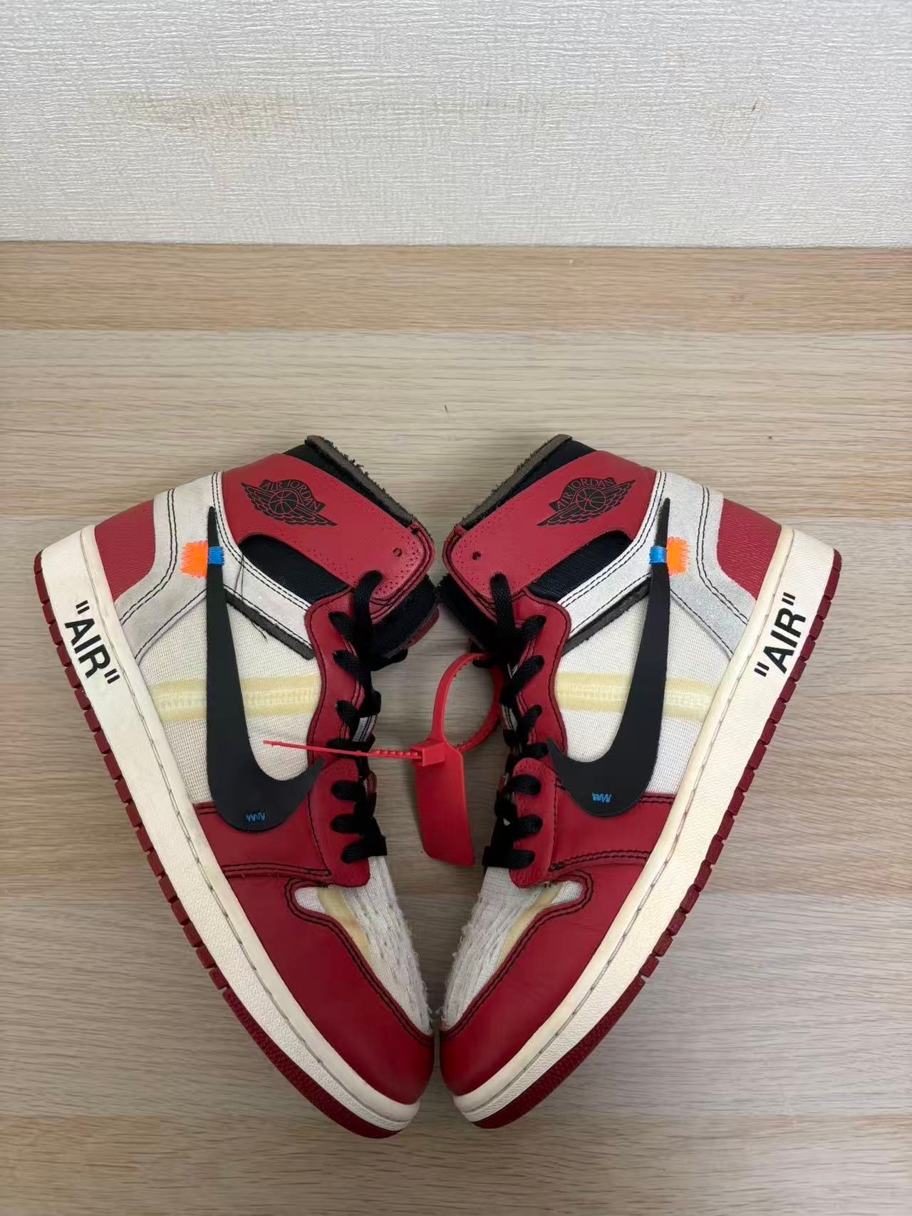 Off-White × Nike Air Jordan 1 Retro High The Ten "Chicago"
