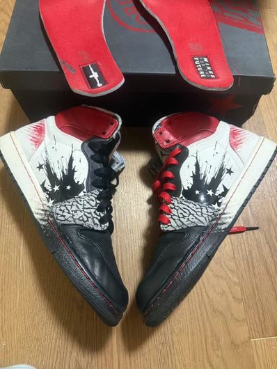 Dave White × Nike Air Jordan 1 Retro High "Wings for the Future"