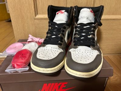 Travis Scott × Nike Air Jordan 1 Retro High OG TS SP "Sail/Dark Mocha"