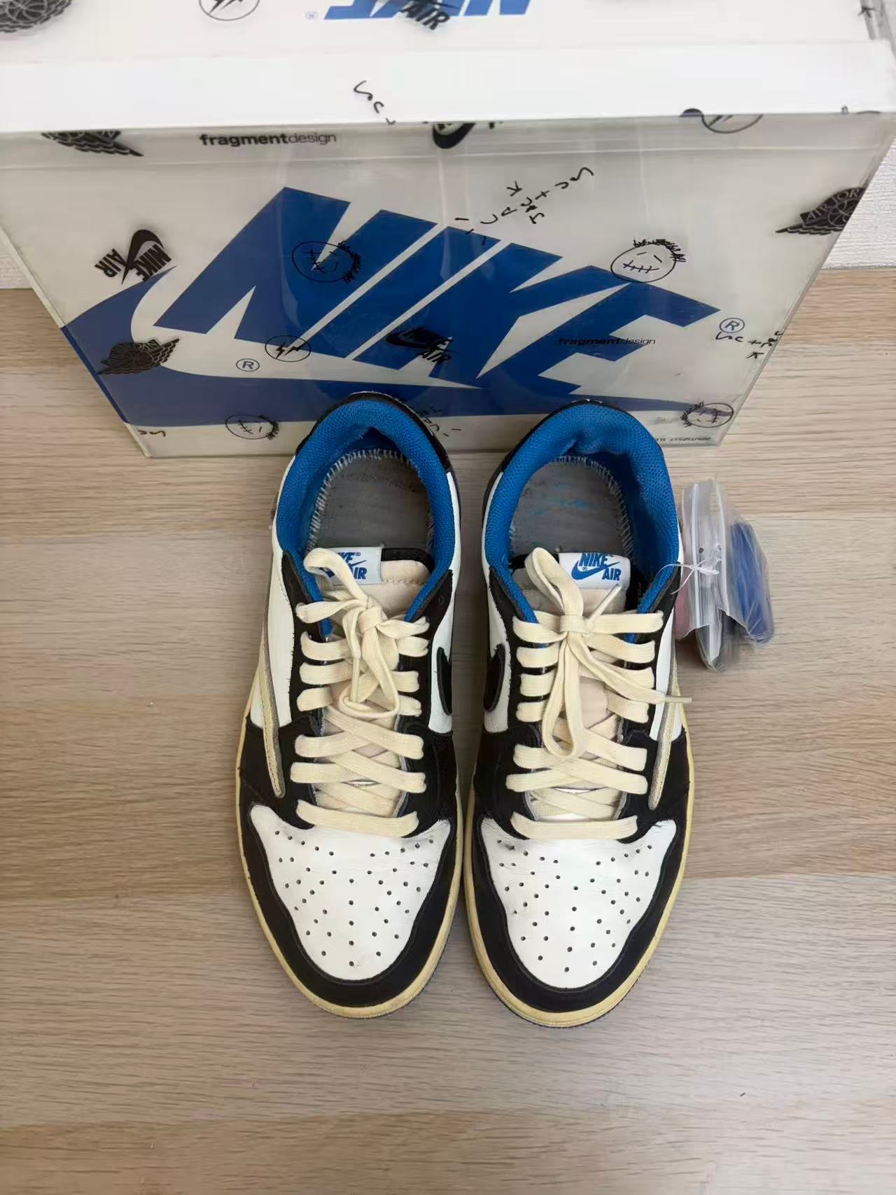Travis Scott × fragment design × Nike Air Jordan 1 Low OG SP "Military Blue"