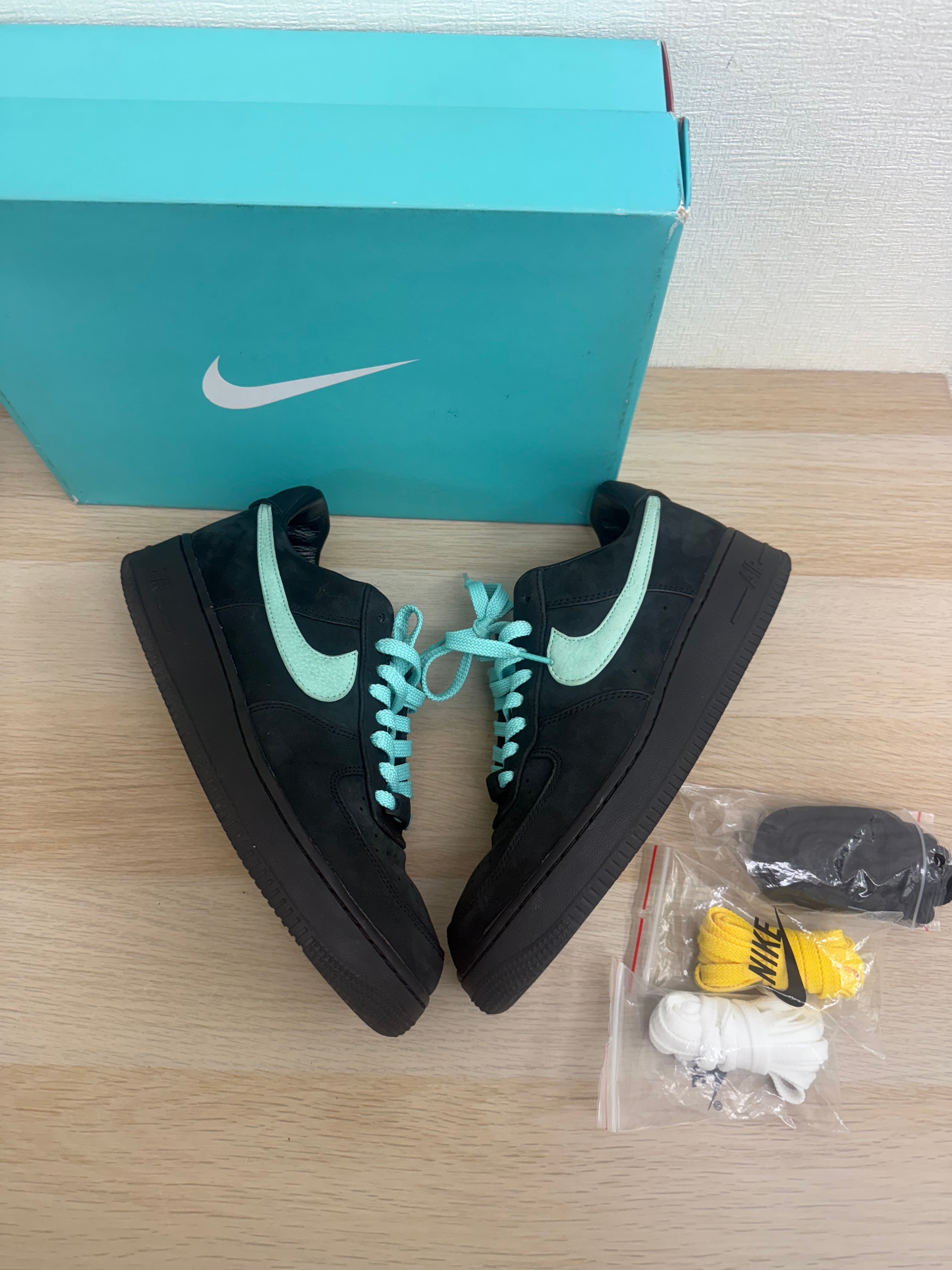 Tiffany & Co. × Nike Air Force 1 Low "1837"
