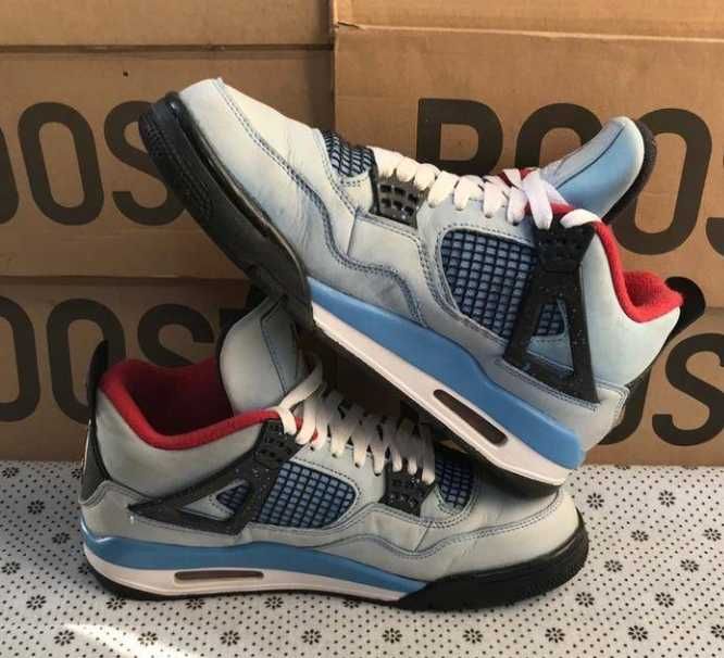 Travis Scott × Nike Air Jordan 4 Retro Cactus Jack "University Blue"