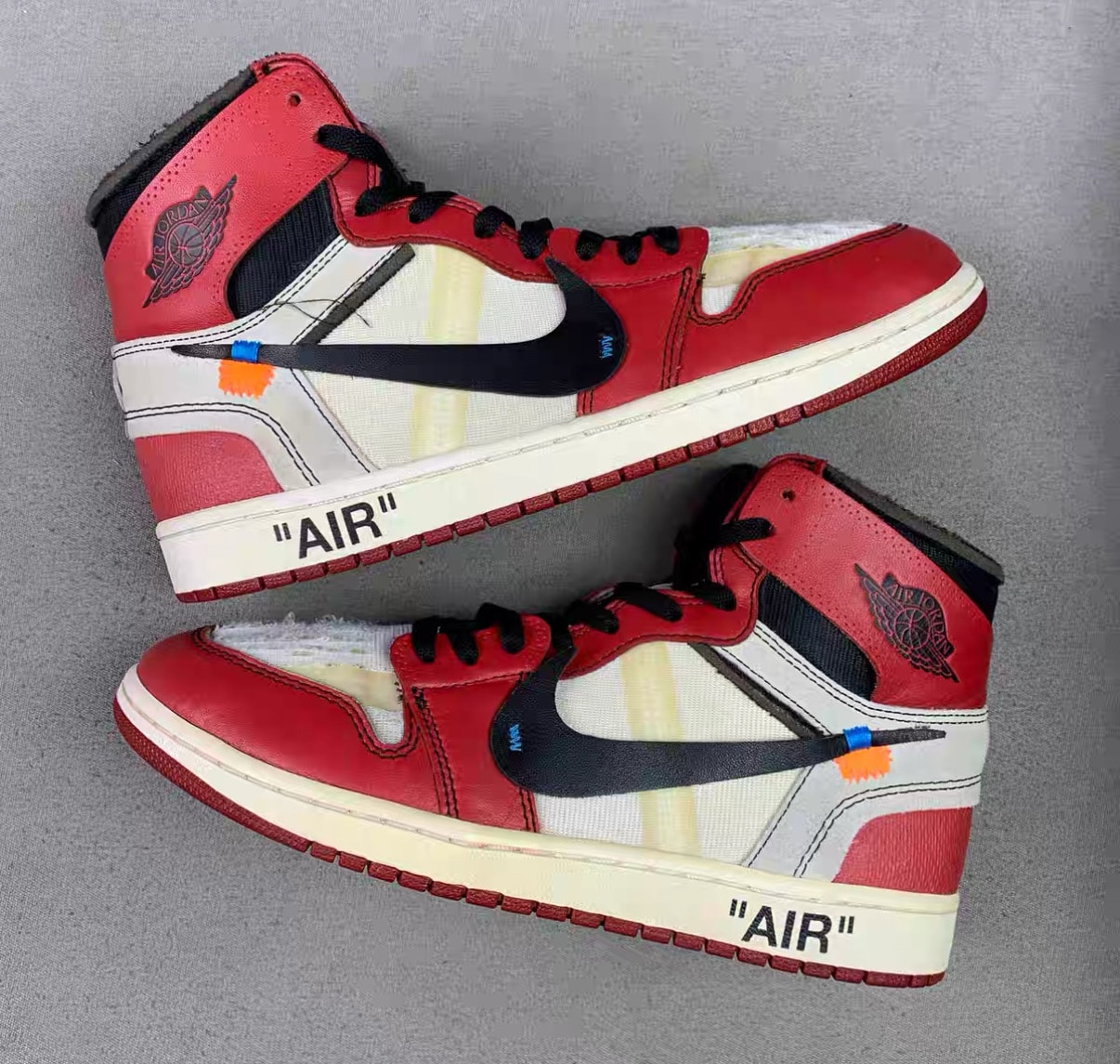 Off-White × Nike Air Jordan 1 Retro High The Ten "Chicago"