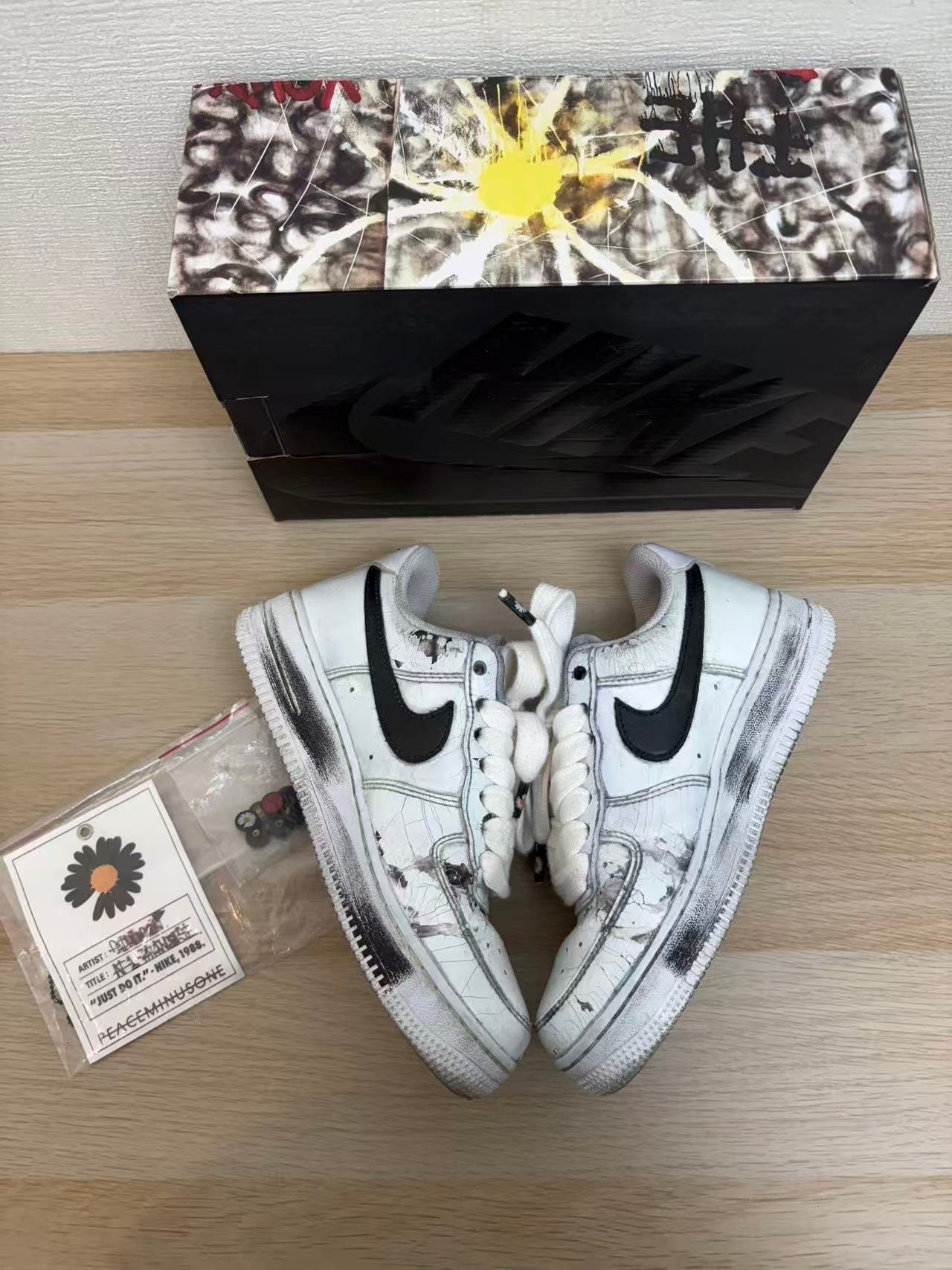 PEACEMINUSONE × Nike Air Force 1 Low "Para-noise/White/Black" / G-DRAGON