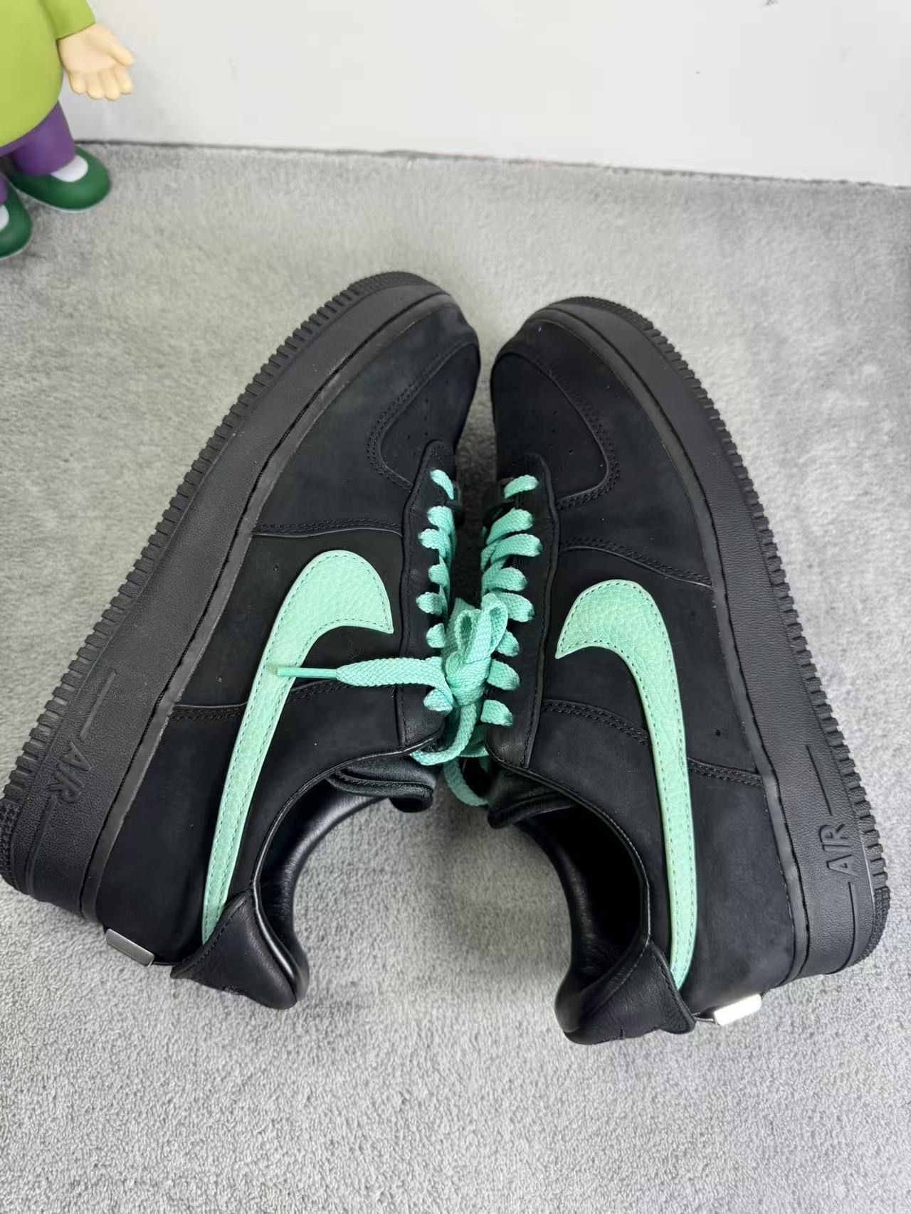 Tiffany & Co. × Nike Air Force 1 Low "1837"