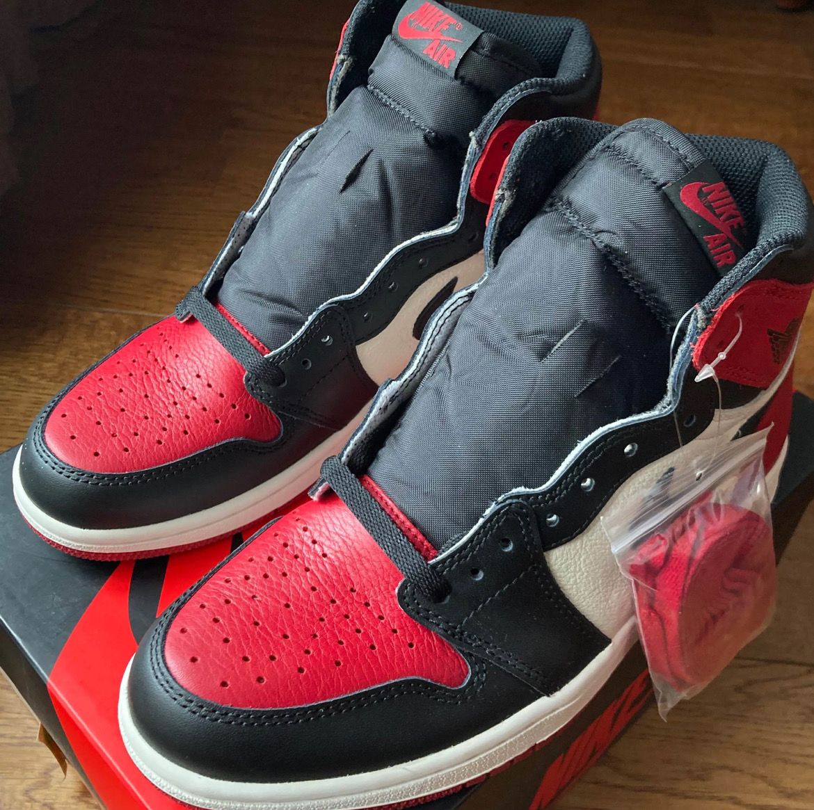 Nike Air Jordan 1 Retro High OG "Bred Toe"