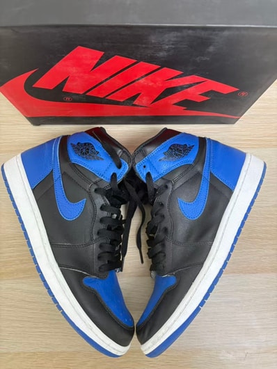 Nike Air Jordan 1 Retro High OG "Royal" (2017)