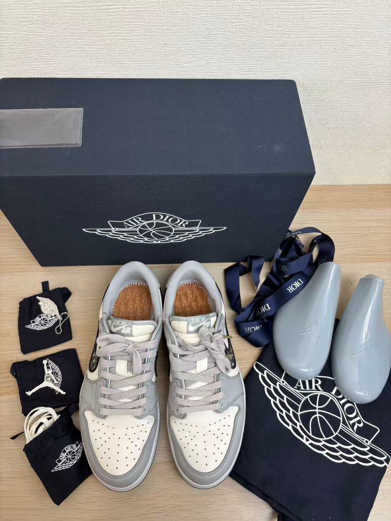 Dior × Nike Air Jordan 1 Low OG "Wolf Grey"