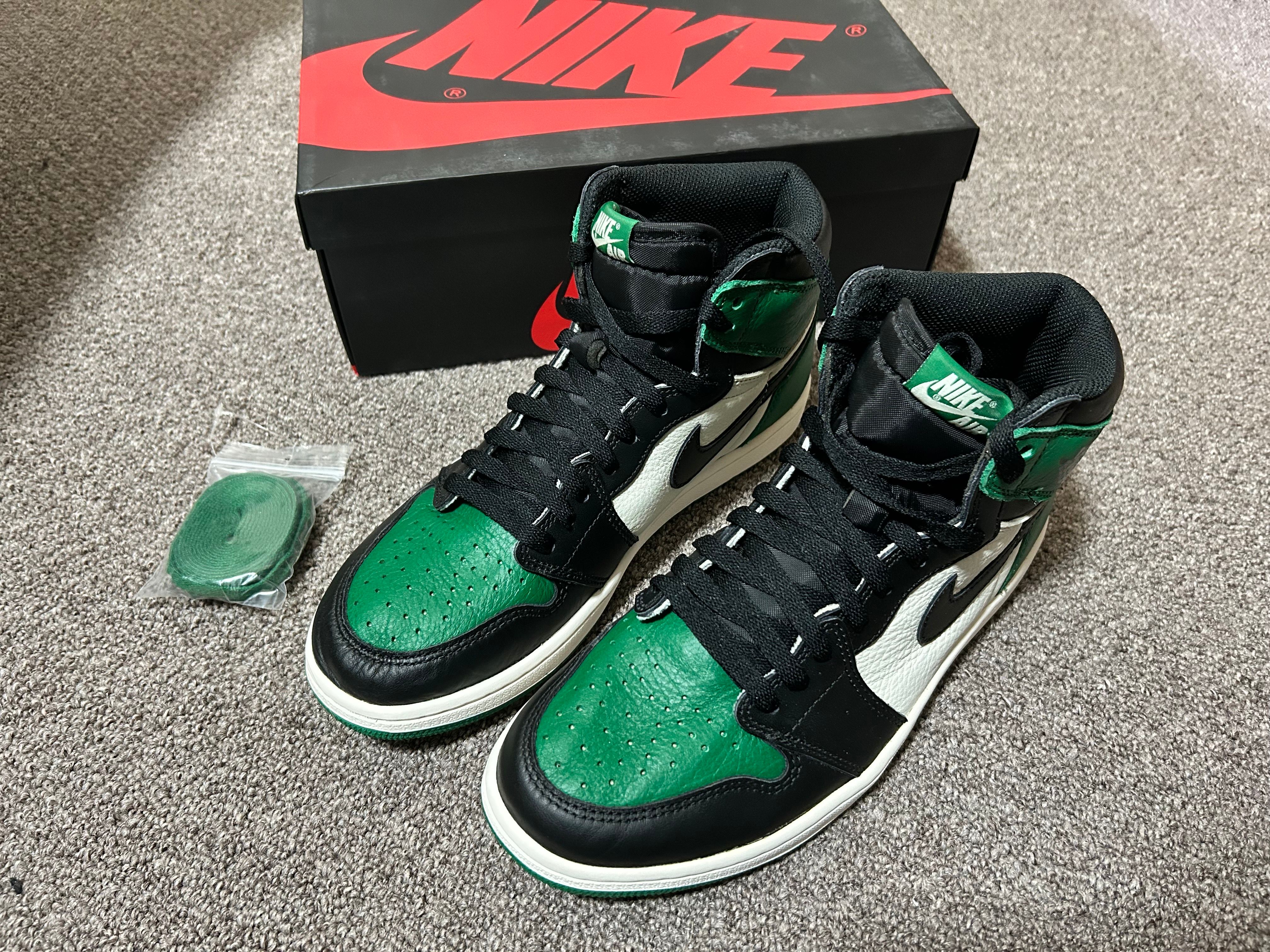 Nike Air Jordan 1 Retro High OG "Pine Green"(2018)