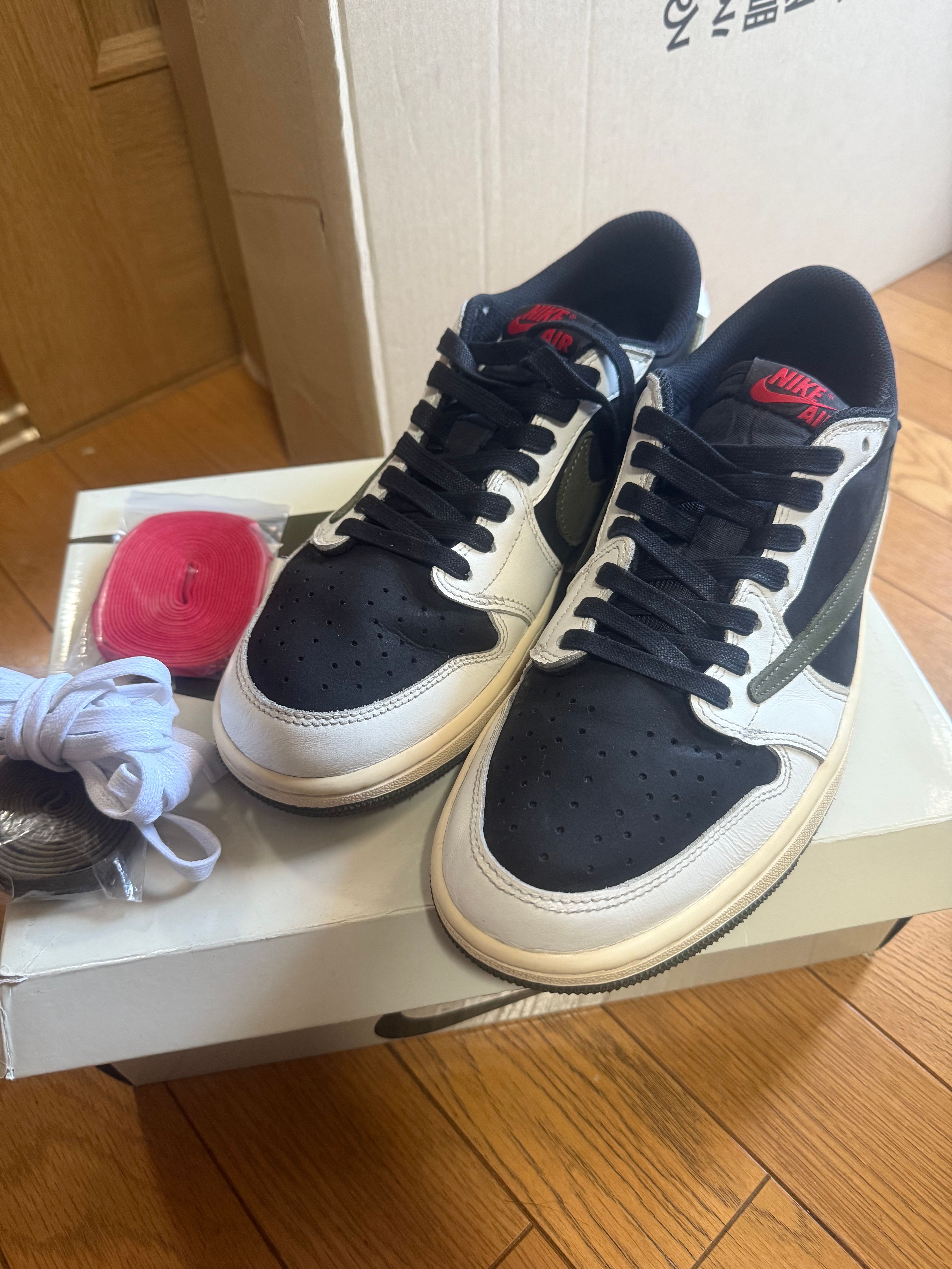 Travis Scott × Nike Women's Air Jordan 1 Low OG "Medium Olive"