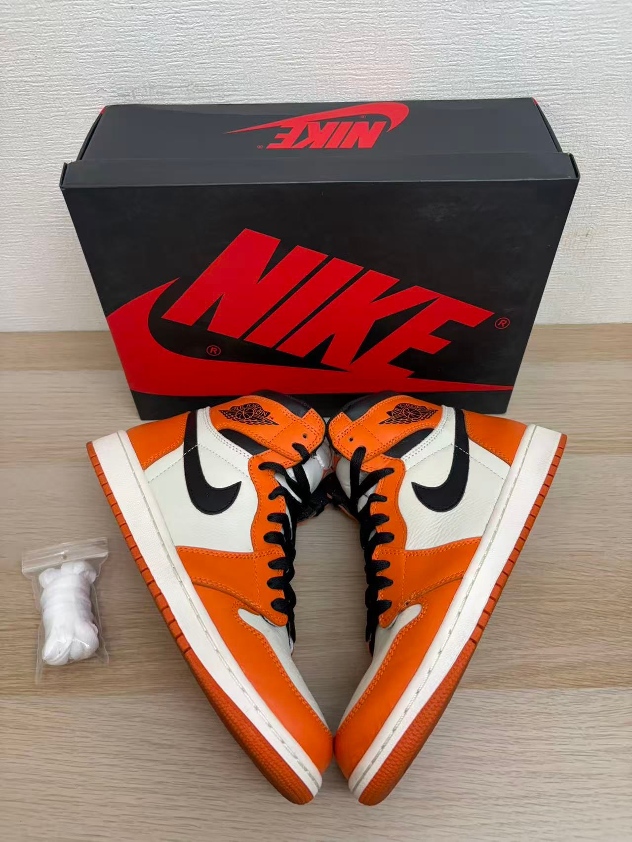 Nike Air Jordan 1 Retro High "Reverse Shattered Backboard"