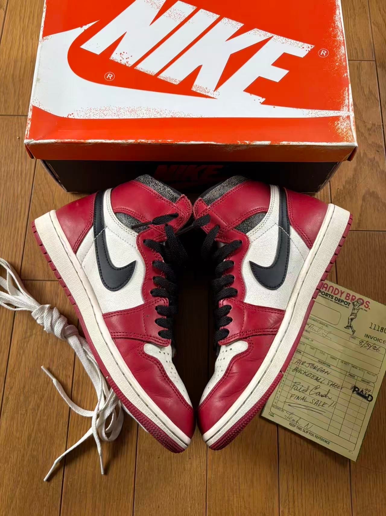 ナイキ エアジョーダン1 ハイ OG "ロスト&ファウンド/シカゴ"