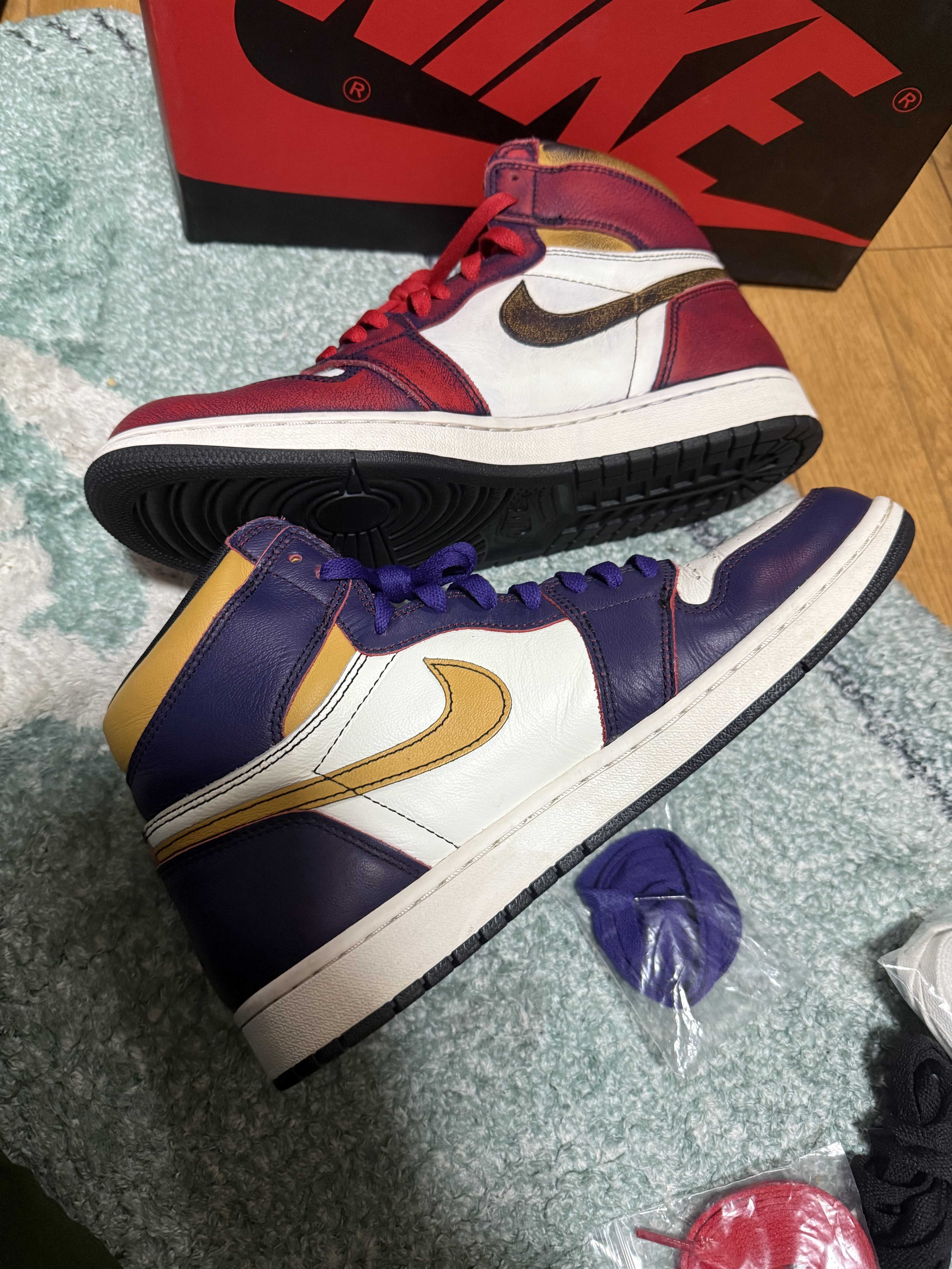 Nike SB × Air Jordan 1 Retro High "La To Chicago"