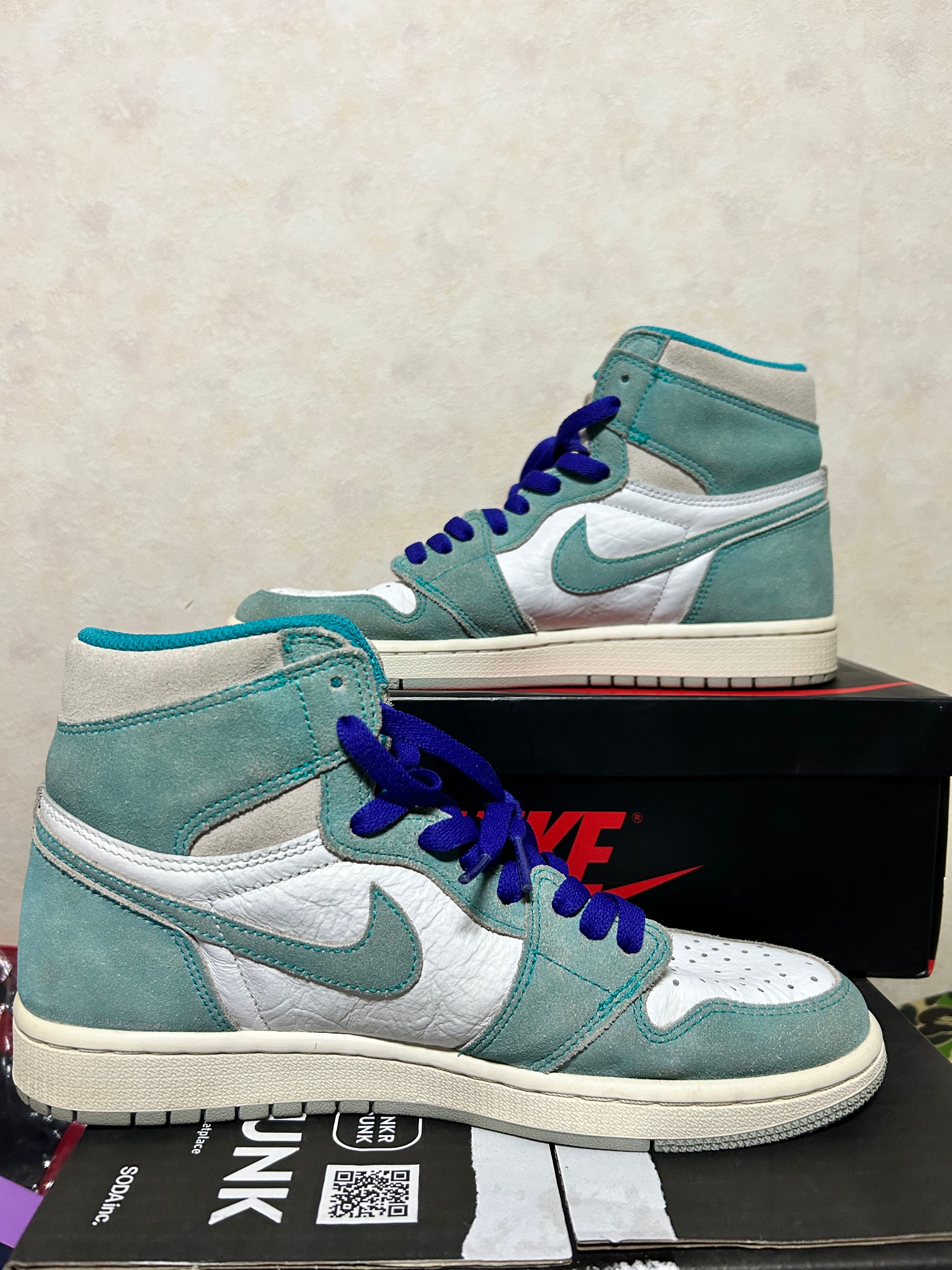 Nike Air Jordan 1 Retro High OG "Turbo Green"
