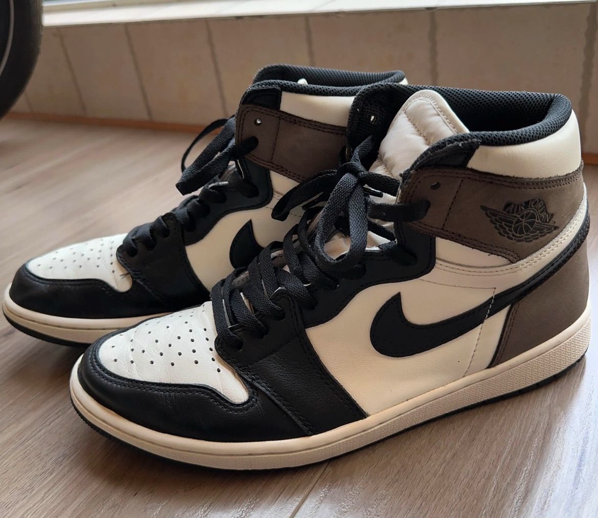 Nike Air Jordan 1 High OG "Sail/Dark Mocha/Black"