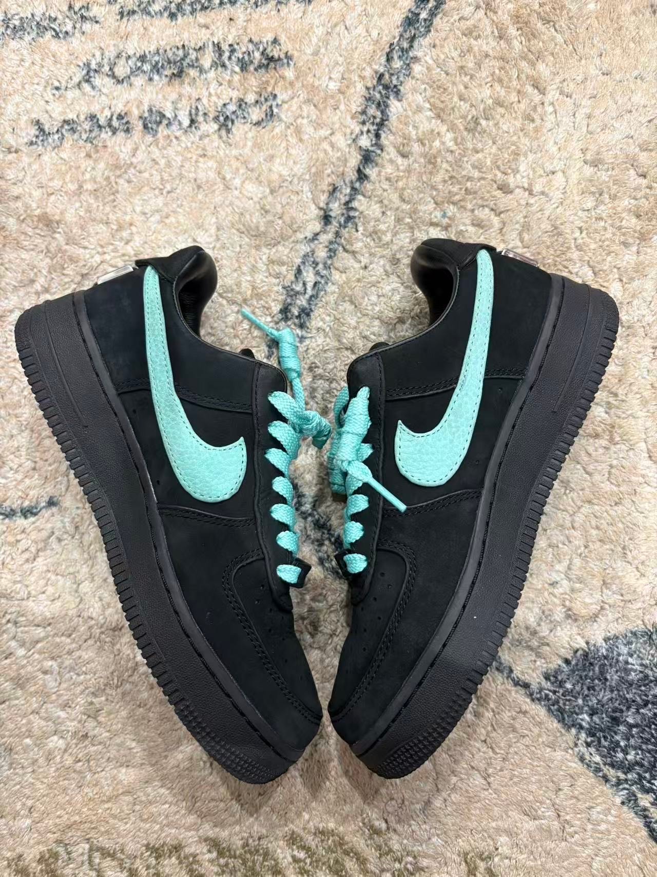 Tiffany & Co. × Nike Air Force 1 Low "1837"