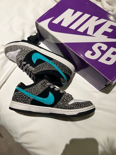 Nike SB Dunk Low "Elephant/Safari"