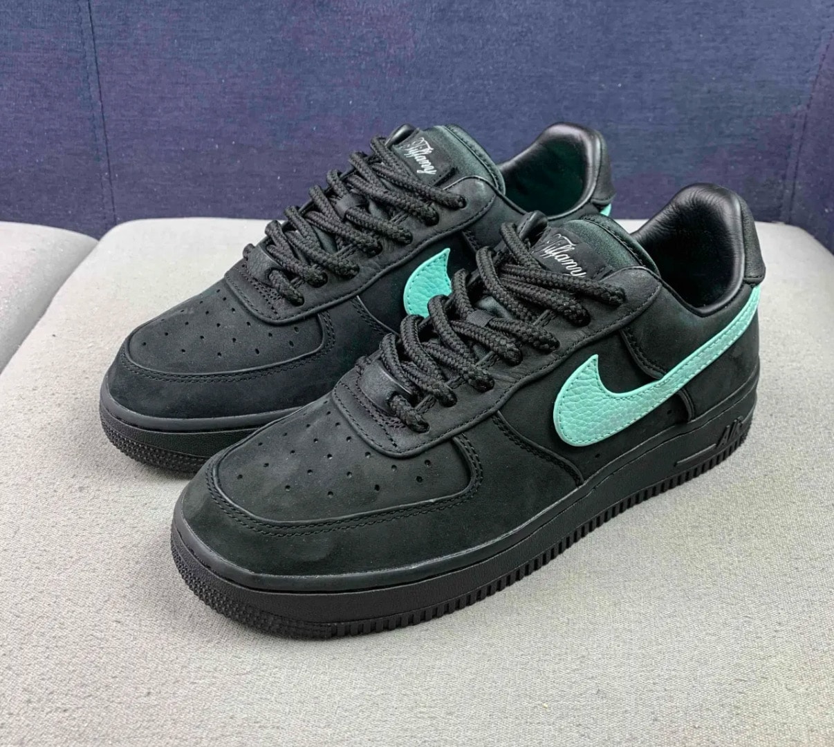 Tiffany & Co. × Nike Air Force 1 Low "1837"
