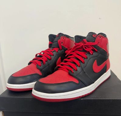 Nike Air Jordan 1 Retro High OG "Bred" (2013)