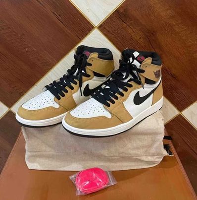 Nike Air Jordan 1 RETRO High "Rookie of The Year"