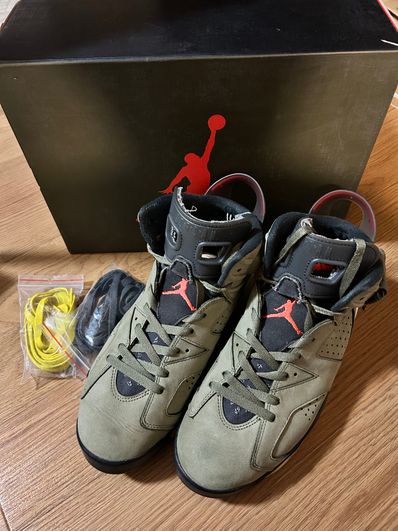 Travis Scott × Nike Air Jordan 6 Retro "Medium Olive"