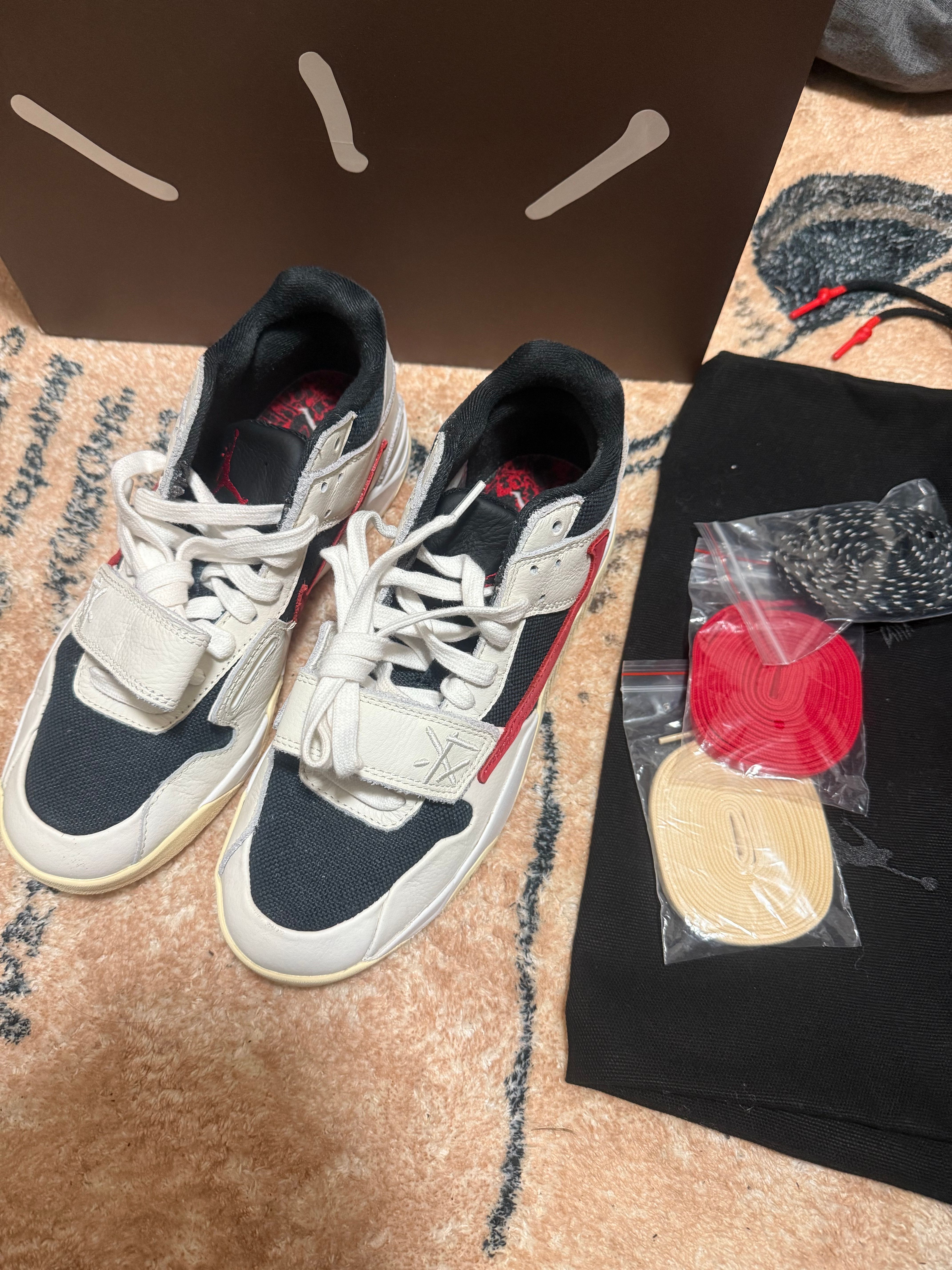 Travis Scott × Nike Jordan Jumpman Jack TR "University Red"