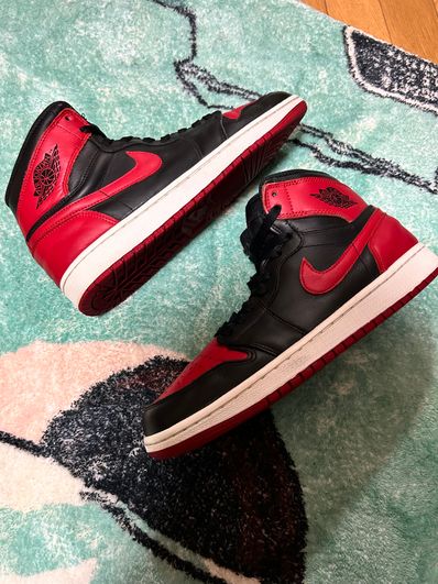 Nike Air Jordan 1 Retro High OG "Bred" (2013)