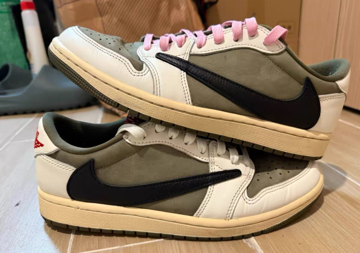 Travis Scott × Nike Air Jordan 1 Low OG SP "Reverse Olive"