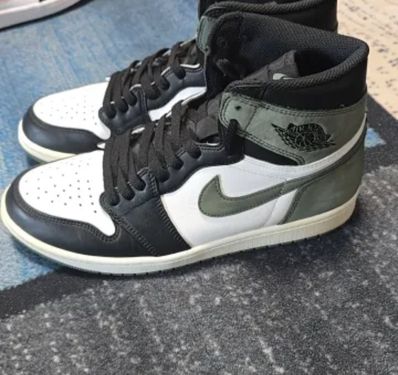 Nike Air Jordan 1 Retro High "Clay Green"